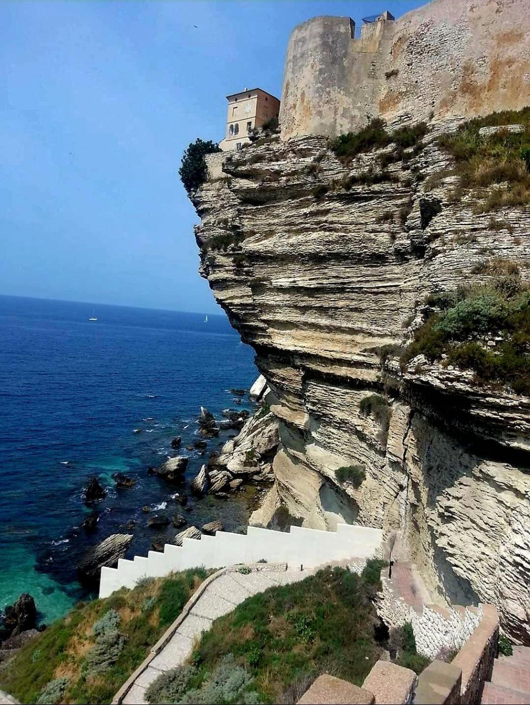 Appartement Kalliste, Logements Avec Vue Citadelle De Bonifacio Exteriör bild
